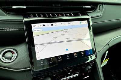 2025 Jeep Grand Cherokee, $43388. Photo 8