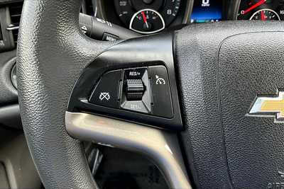 2015 Chevrolet Malibu, $11990. Photo 11