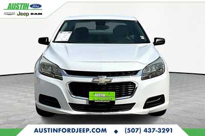 2015 Chevrolet Malibu, $11990. Photo 2