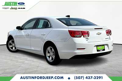 2015 Chevrolet Malibu, $11990. Photo 4