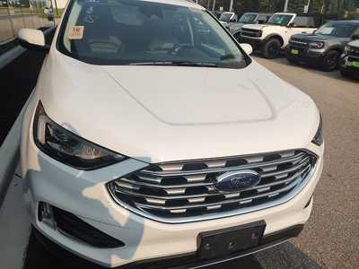 2020 Ford Edge, $17990. Photo 10