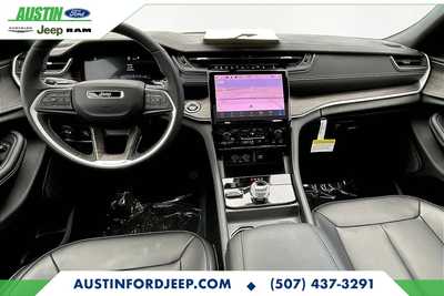 2025 Jeep Grand Cherokee L, $44690. Photo 7