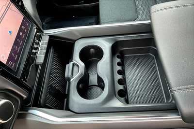2026 RAM 1500 Crew Cab, $53291. Photo 9