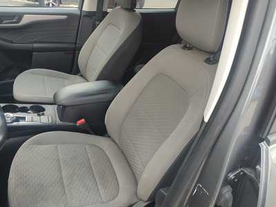 2022 Ford Escape, $18990. Photo 12