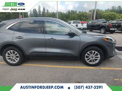 2022 Ford Escape, $18990. Photo 4
