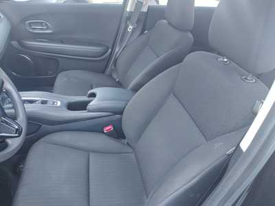 2017 Honda HR-V, $16590. Photo 10
