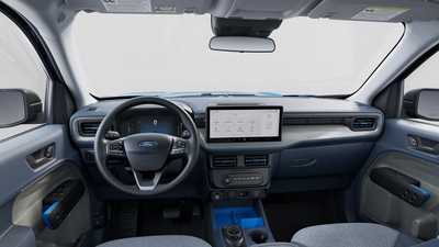 2025 Ford Maverick, $34895. Photo 8