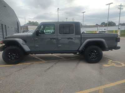 2021 Jeep Gladiator, $35720. Photo 8