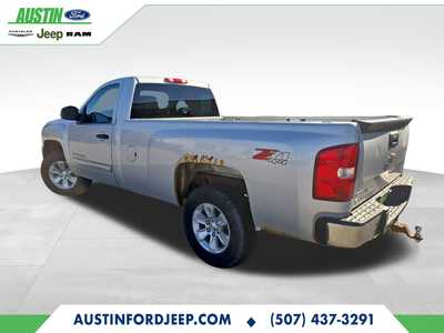 2010 Chevrolet 1500 Reg Cab, $9750. Photo 3