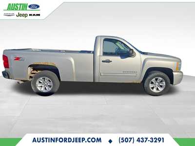 2010 Chevrolet 1500 Reg Cab, $9750. Photo 6