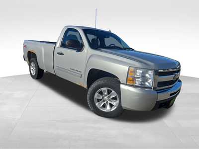 2010 Chevrolet 1500 Reg Cab, $9750. Photo 8
