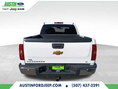 2013 Chevrolet 1500 Crew Cab, $12490. Photo 4