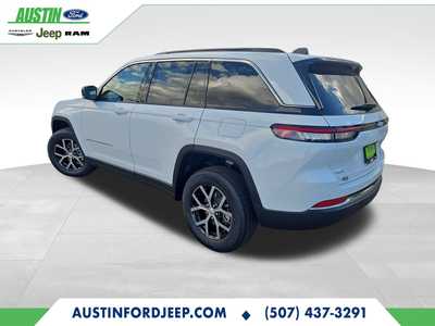 2025 Jeep Grand Cherokee, $41956. Photo 3