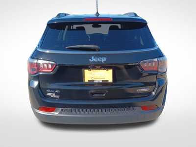 2022 Jeep Compass, $23750. Photo 7
