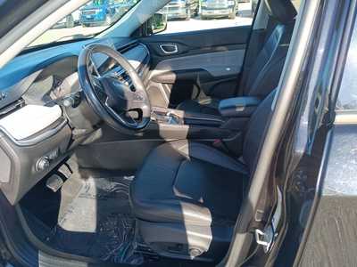 2022 Jeep Compass, $23750. Photo 9