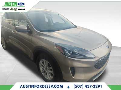 2021 Ford Escape, $22290. Photo 3