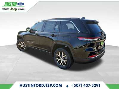 2025 Jeep Grand Cherokee, $49284. Photo 3