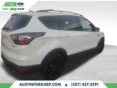 2017 Ford Escape, $17490. Photo 5