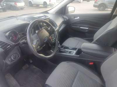 2017 Ford Escape, $17490. Photo 9