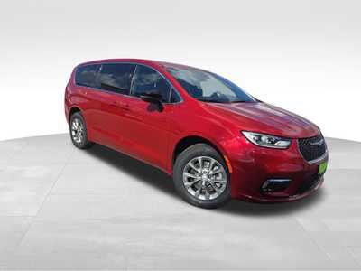 2026 Chrysler Pacifica, $45723. Photo 9