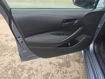 2022 Toyota Corolla, $19480. Photo 11
