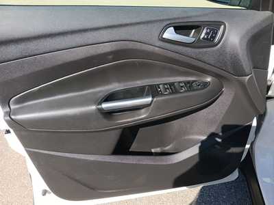 2017 Ford Escape, $15980. Photo 11