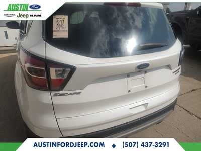 2017 Ford Escape, $16290. Photo 3