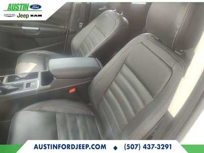 2017 Ford Escape, $16290. Photo 4