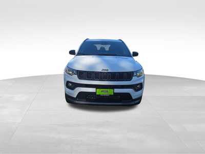 2026 Jeep Compass, $28815. Photo 9