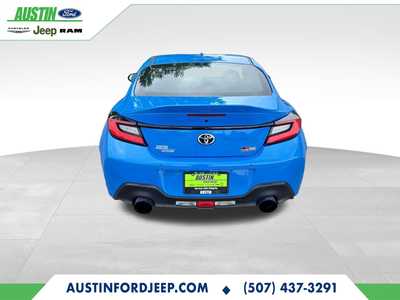 2024 Toyota GR86, $31550. Photo 4