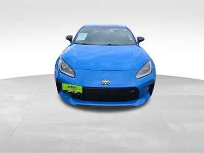 2024 Toyota GR86, $31550. Photo 9