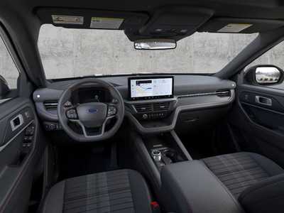 2025 Ford Explorer, $49850. Photo 10