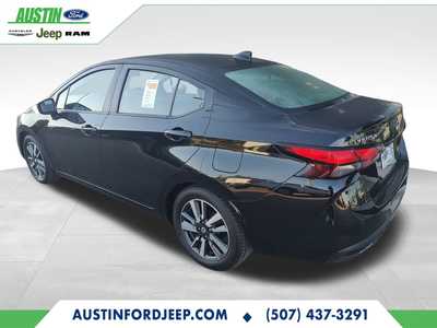 2021 Nissan Versa, $13990. Photo 3