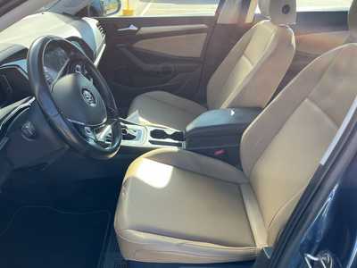 2019 Volkswagen Jetta, $16925. Photo 10