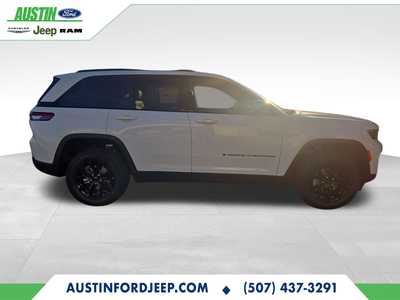 2025 Jeep Grand Cherokee, $41385. Photo 6