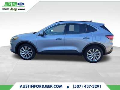 2022 Ford Escape, $26980. Photo 2