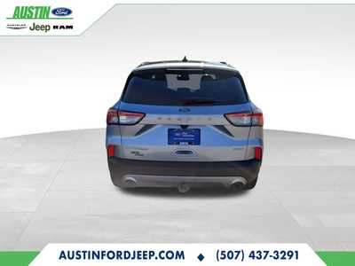 2022 Ford Escape, $26980. Photo 4
