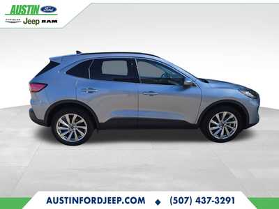 2022 Ford Escape, $26980. Photo 8