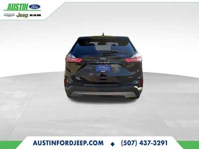 2022 Ford Edge, $22890. Photo 4
