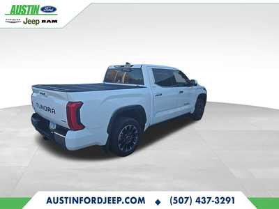 2022 Toyota Tundra Crew Cab, $45980. Photo 4