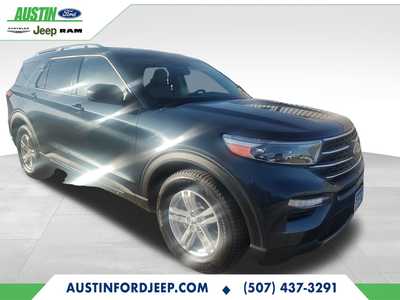 2022 Ford Explorer, $25980. Photo 2