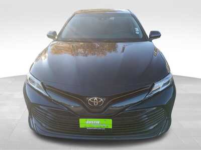 2018 Toyota Camry, $19100. Photo 9
