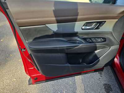 2025 Nissan Murano, $41790. Photo 11