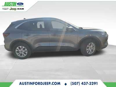 2023 Ford Escape, $24980. Photo 4