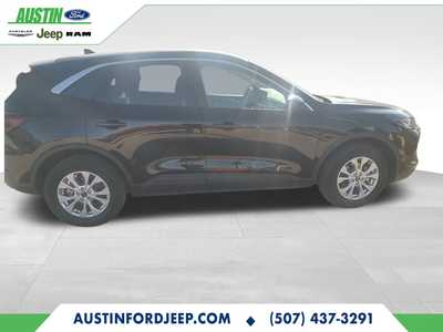 2023 Ford Escape, $25980. Photo 8
