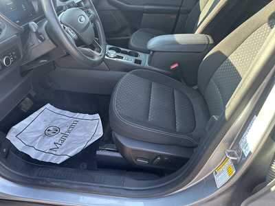 2023 Ford Escape, $24980. Photo 12