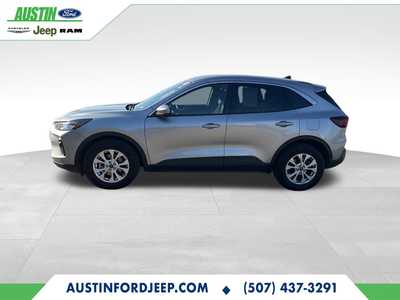 2023 Ford Escape, $24980. Photo 2