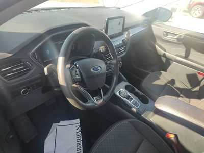 2023 Ford Escape, $25980. Photo 10