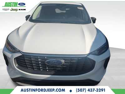 2023 Ford Escape, $25980. Photo 2