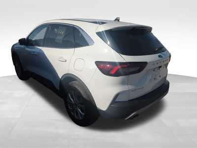 2023 Ford Escape, $25980. Photo 9